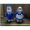 Image 2 : Kissing Garden Gnomes - Lawn Ornament Set