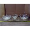 Image 1 : 3 Glass Bowls