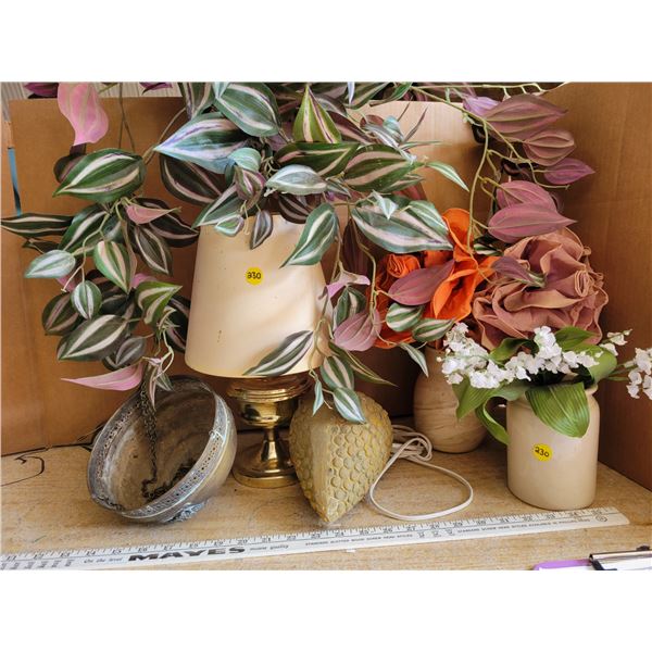 Electric lamp, 2 small stoneware pieces, home décor, puppy bank