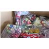 Image 12 : Large Lot of Christmas Décor