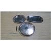 Image 1 : 3 Silver Colour Serving Trays