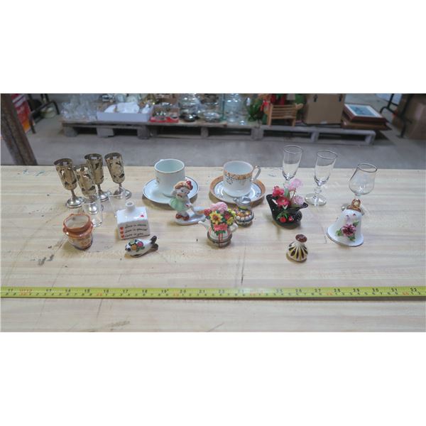 Tea Ornaments & Miniature itchen Décor