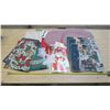 Image 1 : Christmas Linens