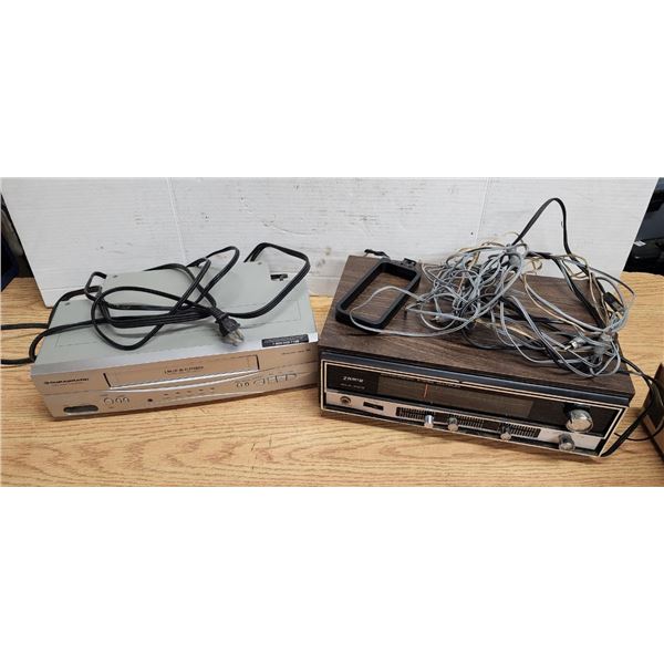 Set of 2 VCR and Vintage Radio System
