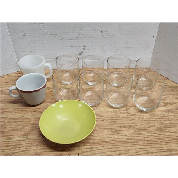 8 Matching Drinking Glasses, with Coffee Cups and Bowl
