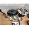 Image 1 : Lot of Assorted Kitchenwares, Roast Pan, Meat Grinder and Misc