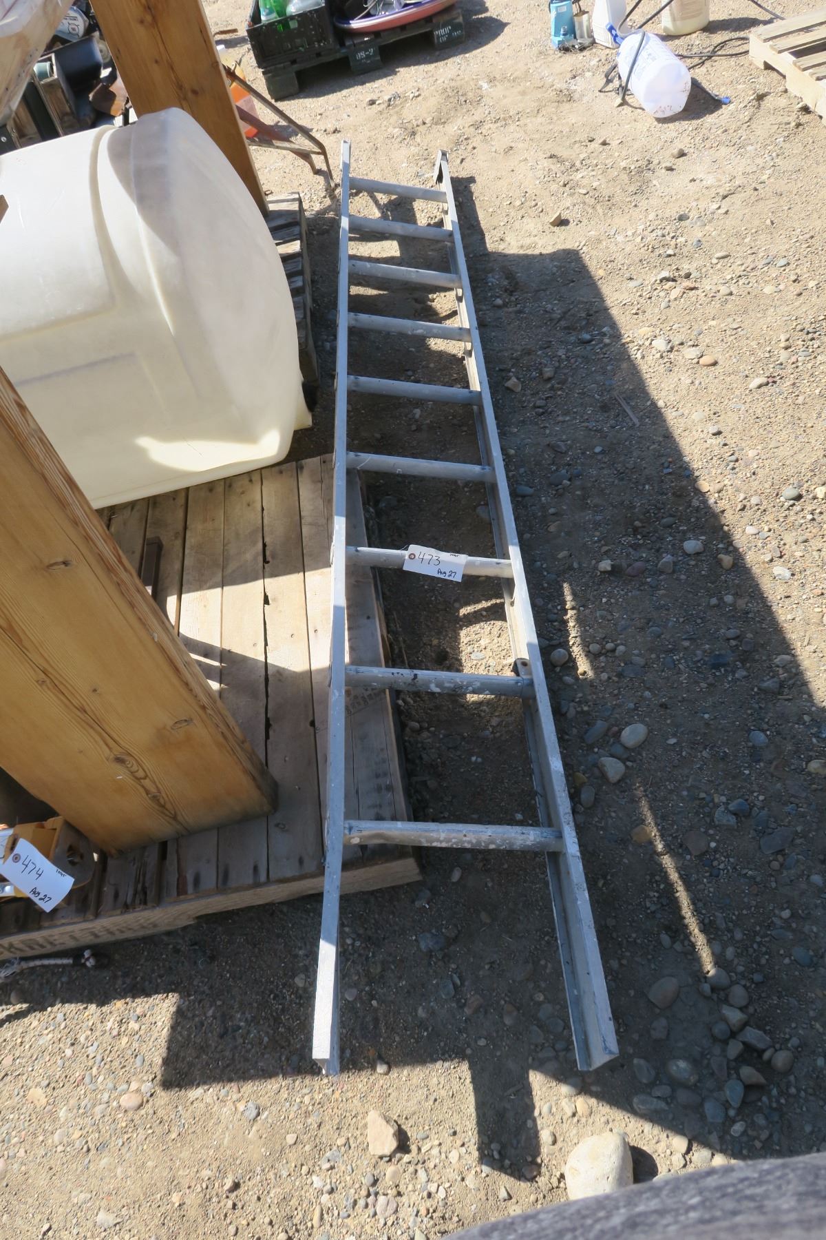 Ladder Rung Damage 9 rung alum ladder slight damage on top.