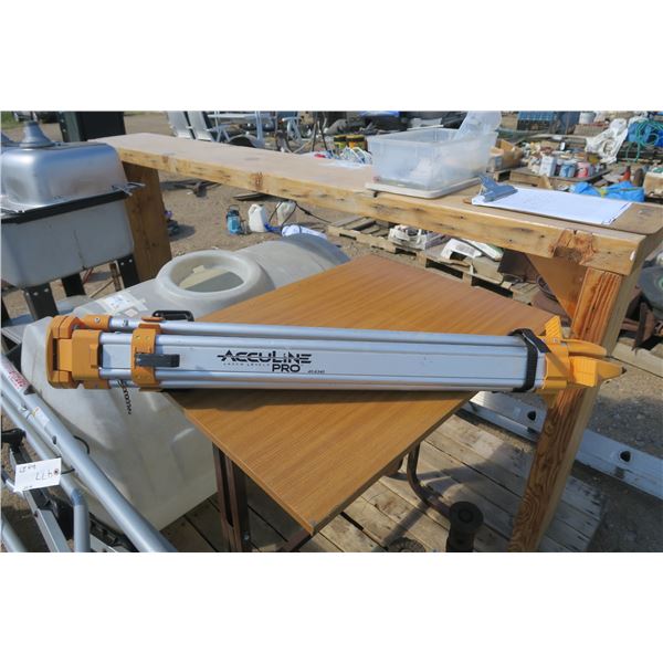 Acculine Pro laser level tri-pod.