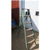Image 1 : 6 ft wood A-frame ladder