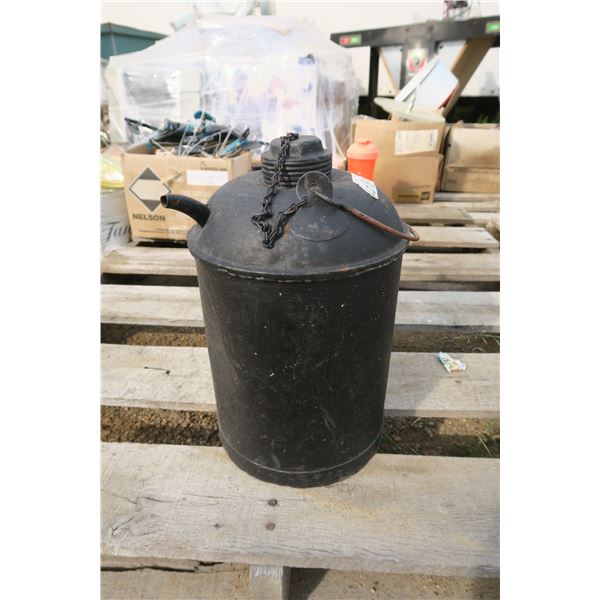 Oil/Kerosene Can