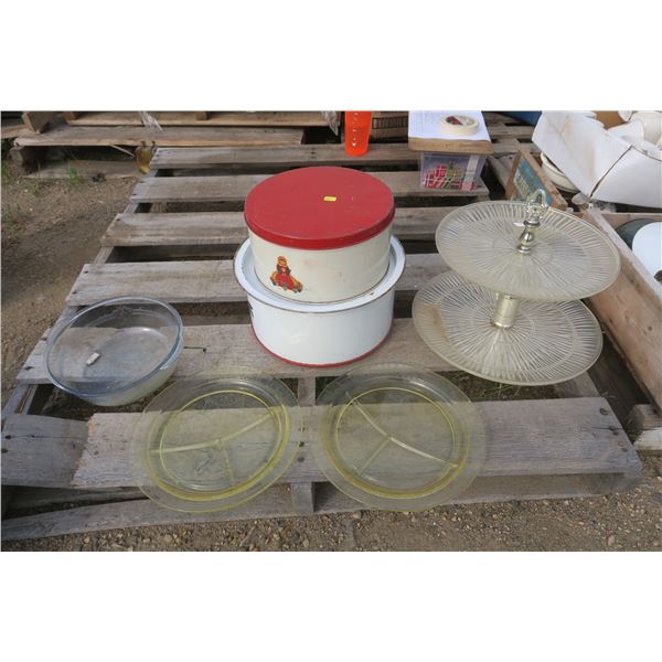 Lot of Glassware, Dishes, Décor