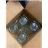 Image 2 : 4 glass drinking glasses