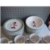 Image 2 : Box of Snowman small plates, bowls & cups