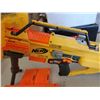 Image 3 : "Nerf Stampede" Batt Powered dart gun, plus 3 18 dart cartridges and shield