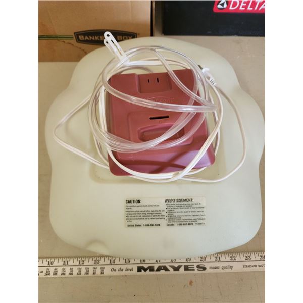 "Sunbeam" Humidifier with hose