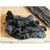 Image 3 : 8 pairs of black Mens crew socks, blue trim