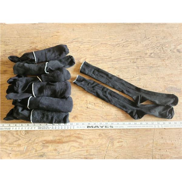 7 pairs of black Mens crew socks, white trim