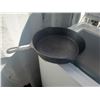 Image 1 : #9 cast iron pan