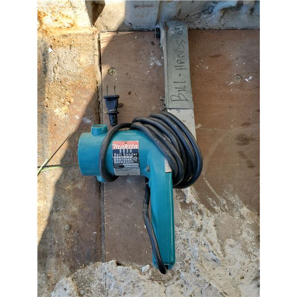 Makita 9030 belt sander