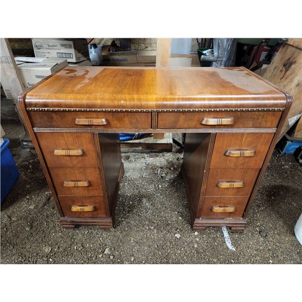 Wooden Vanity Dresser, no mirror H-2ft 6 1/2" W- 3ft 2 1/2" D- 1ft 7 1/4"