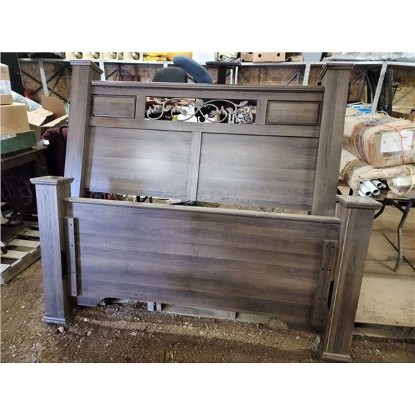 Queen Sz Wooden Head Board Set, Headboard - H-4ft 9 1/2" W-5ft 11" D-5" Footboard - H-2ft 11 1/4"