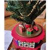Image 3 : Wind Up Musical Christmas Tree/Advent Calender with Décor