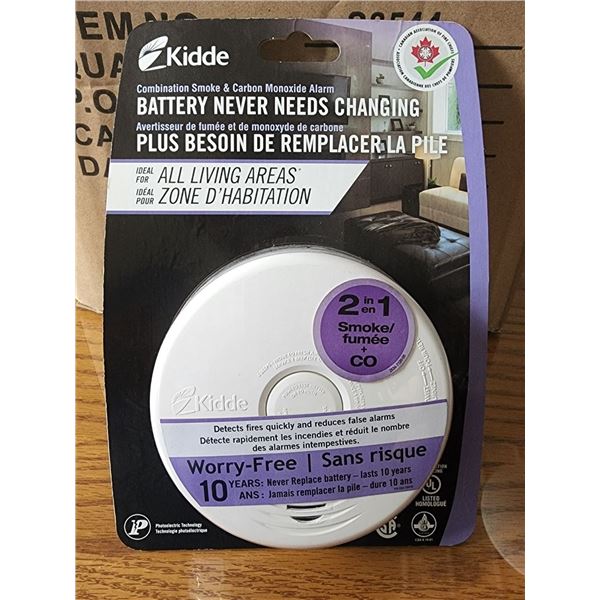 "Kidde" Smoke/Carbon Monoxide Detector Alarm, Battery Powered, New.
