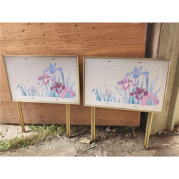 Set of 2 Vintage TV Trays