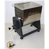 Image 1 : CABELA'S HEAVY DUTY MEAT MIXER