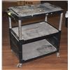 Image 1 : UNCLAIMED RUBBERMAID COMMERCIAL ROLLING CART