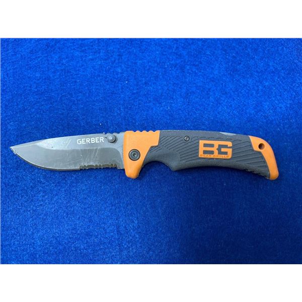 Gerber Bear Grylls Black and Orange Lock Blade folding pocket knife with clip