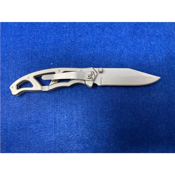 Gerber Silver Paraframe Lock Blade folding pocket knife with clip