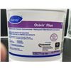 Image 1 : Diversey Oxivir Plus Disinfectant Cleaner with Hydrogen Peroxide (7.0%) 3.78L