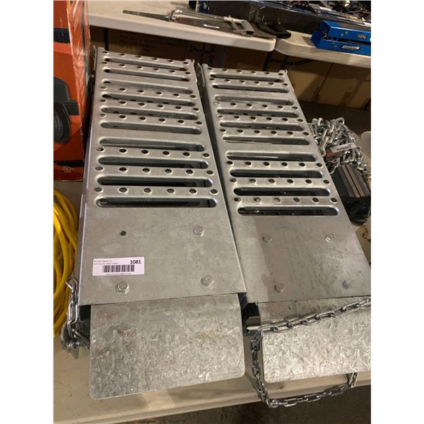 Set of 2 Erickson Folding Steel Ramps