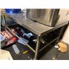 Image 2 : Commercial Grade Rolling stainless 3 x 4 Table / stand