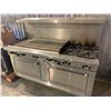 Image 1 : Garland Industrial 72 inch gas range with double oven, griddle and quad burners
