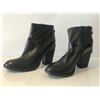 Image 1 : "Hero" (Girl) - Steve Madden sz. 6.5 black leather boots - ep. 212-231 (From the superhero show)