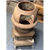 Image 2 : Keystone No.16 cast iron pot belly stove / missing parts & damaged present (From the horror drama sh