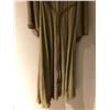 Image 3 : HOTSTOCK "Hero" (Girl) camelot robe wardrobe costume - ep, 212 multiple scenes (From the superhero s
