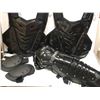 Image 2 : Group of protective equipment - 4 chest / back protective vests / 1 pair of leg guards & 1 pair of k