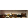 Image 1 : Shelf of assorted set Dec Props - wooden boxes / hand mirror / picture frames (From the superhero sh