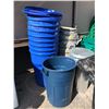 Image 1 : Group of 14 garbage cans w/ 8 lids