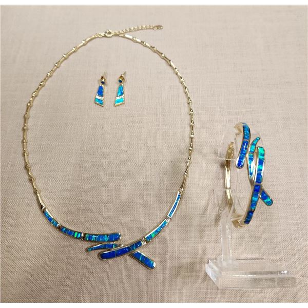 Silver and Gold Crushed Opal Set from Jewel Craft