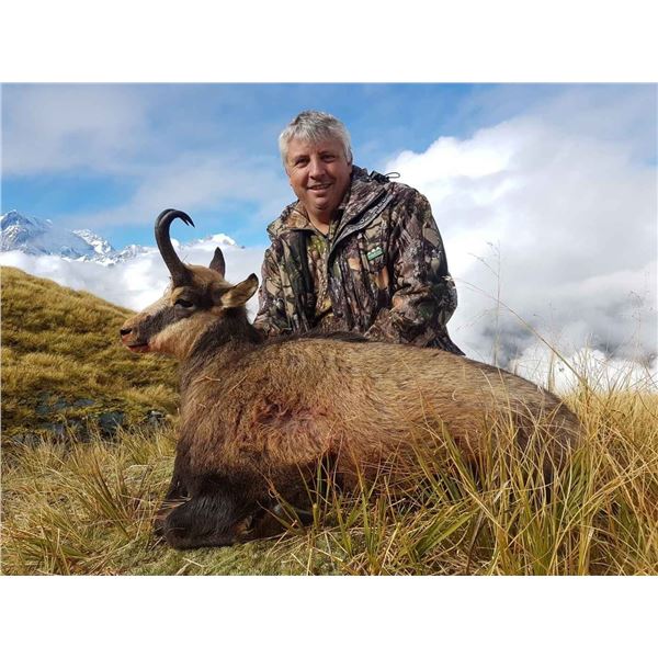 New Zealand Spring Chamois and Tahr 4 Day Combo Hunt Package Cardrona Outfitters