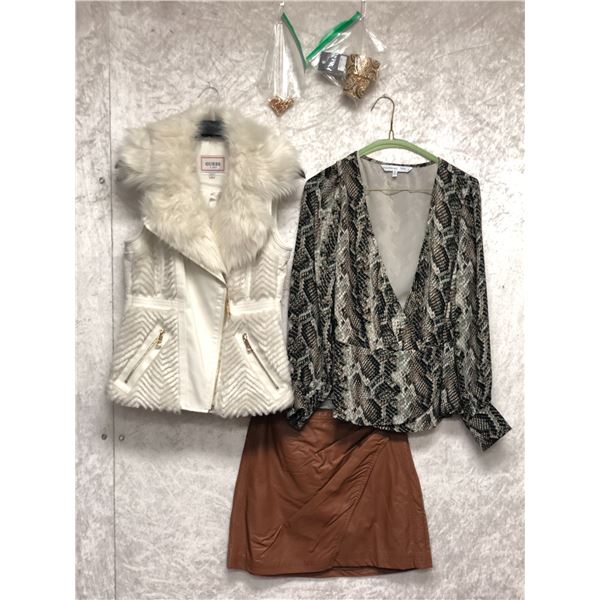 "Superhero Show - Season 6 Ep. 3" - #4 Hero - Complete 'interview' outfit - includes blouse (Cupcake