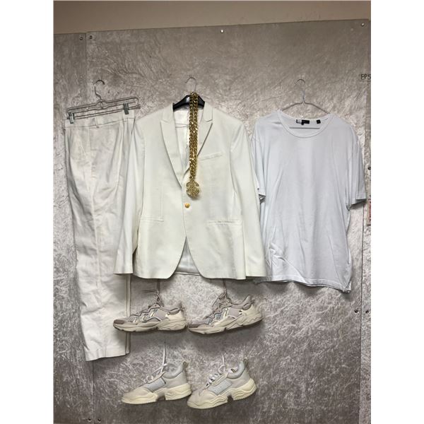 "Superhero Show - Season 6 Ep. 3" - #3 Hero - Complete DJ outfit - includes Jacket (Zara - white - S