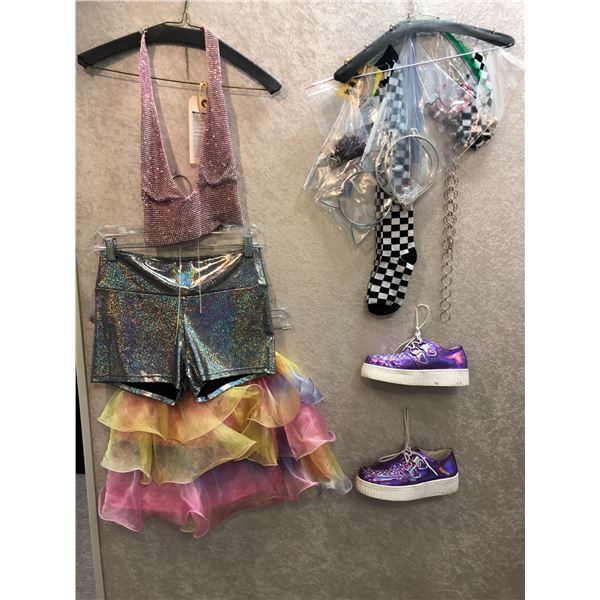 "Superhero Show - Season 6 Ep. 3" - #64 Hero - Complete K-popstar outfit - includes top/shorts/shoes