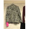 Image 3 : "Superhero Show - Season 4 Ep. 13"- #5 Hero - Complete 'Author' outfit - includes Frame zebra print 