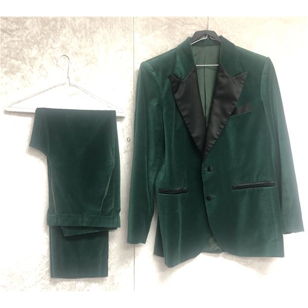 "Superhero Show - 1980s green velvet Tuxedo w/pants