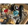 Image 4 : Box lot of vintage jewelry from the show - includes mostly pins